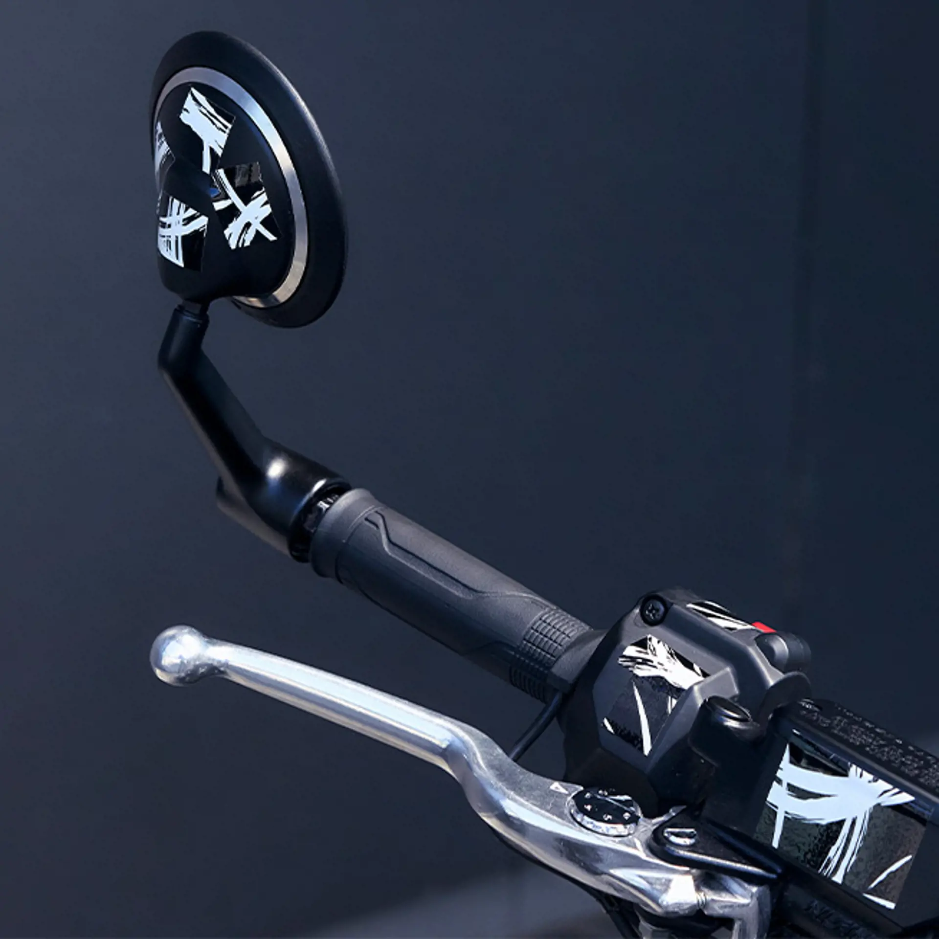 25YM EVF Teaser Details 0053