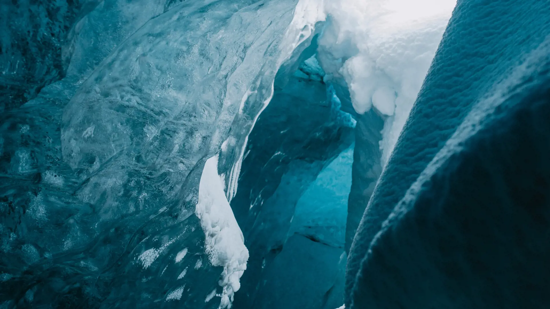 Deborah Diem Ds Npvoazro Unsplash
